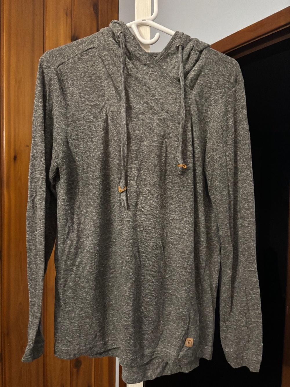 tentree hoodie sweater